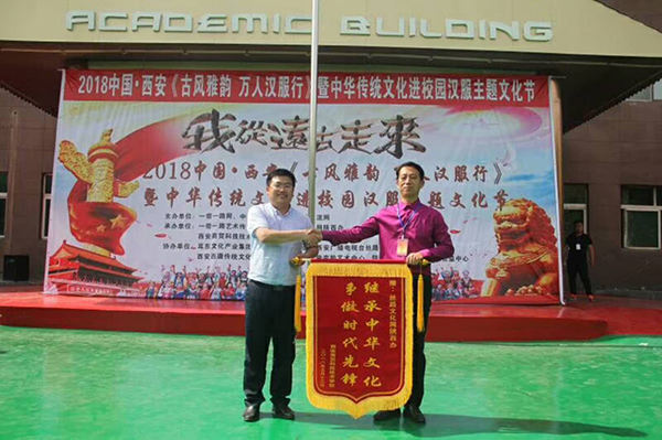 1526295791552364.jpg WechatIMG1041526292538_.pic.jpg