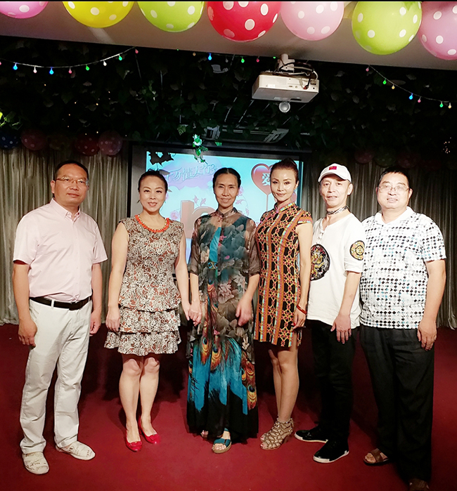 1535202122882592.jpg WechatIMG121.jpg